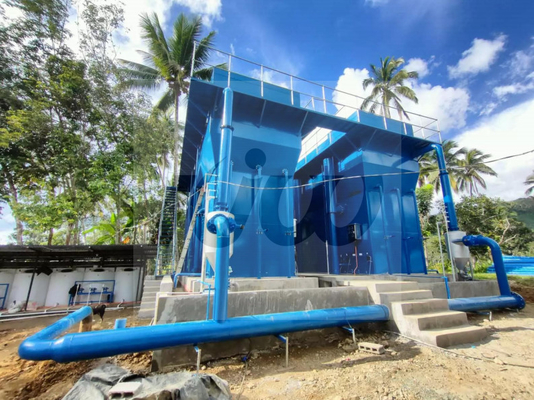 Compacte waterzuiveringsinstallatie met Grundfos-pomp en INJECTA-doseringssysteem